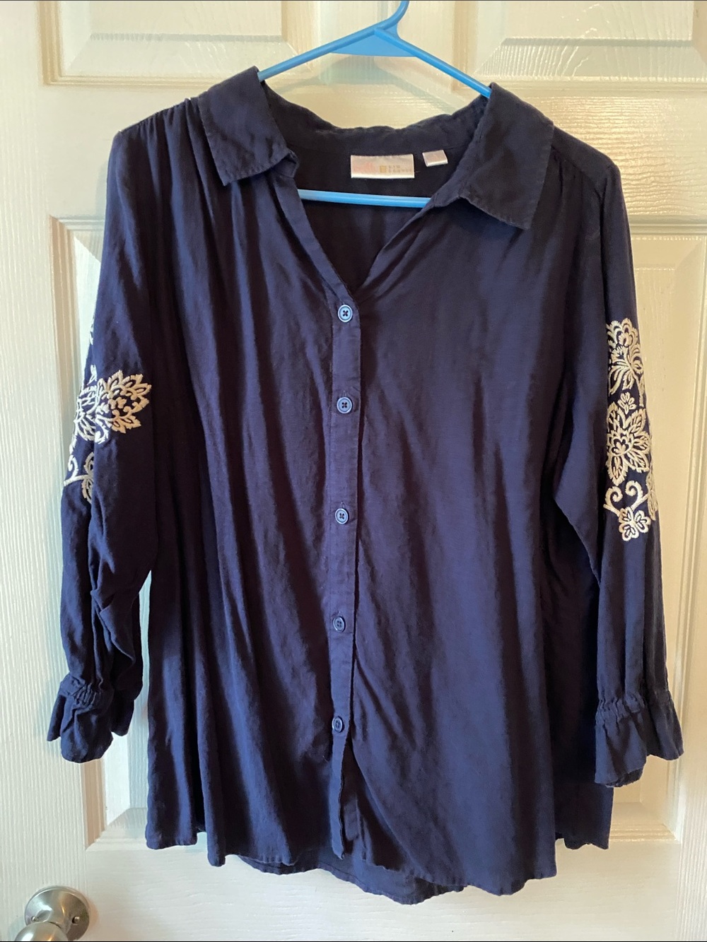 Women’s Kim Gravel Belle Navy Embroidered Button-Front Blouse